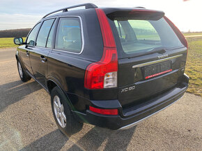 Volvo XC90 2.4 D5 136kW +4x4+klima+Automat - 8