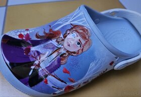 Crocs fl Disney Frozen II, vel. 34-35 - 8