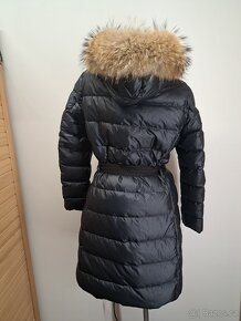 Luxusní kavat Moncler - 8