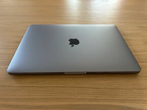 MacBook Pro 13“ (2020) - 8