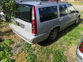 Volvo V70 I 2.5 TD 103kW rok 1998-2000 - 8