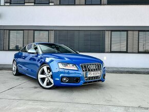 Audi S5 4.2 V8 - 8