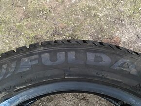 205/55 R17 - 2x zimní pneu Fulda a 2x Firestone - 8