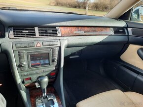 AUDI A6 4,2i V8 Quatrro - 8