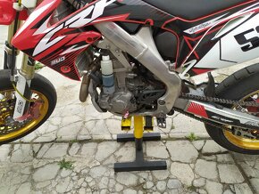 Honda CRF 450R 2010 supermoto - 8