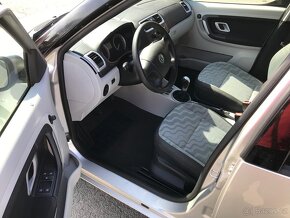 ŠKODA ROOMSTER 1. 4 MPI SERVISNÍ KNIHA - 8