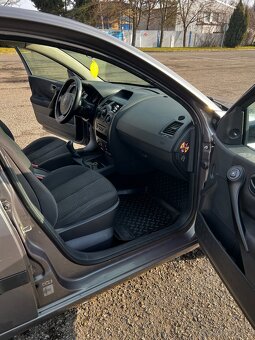 Renault Megane 1.5DCI - 8