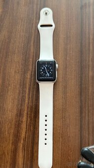 Apple Watch 3 38mm - 8