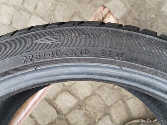 225/40/18 letni pneu CONTINENTAL 225/40 R18 - 8