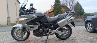 Honda xl 1000 Varadero - 8