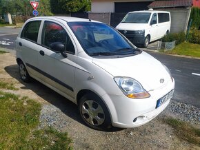 chevrolet spark ročník 2008 benzín malé autíčko - 8