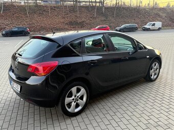 Opel Astra 1.6i 160tkm 2.majitel Velmi dobrý stav - 8