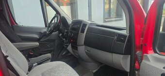 VW Crafter 2.5TDI 120KW rok -2010 9-míst - 8