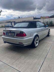 BMW E46 323Ci - 8