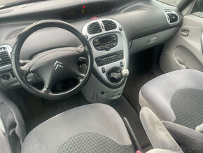 CITROEN XSARA PICASSO 1.6i - 8