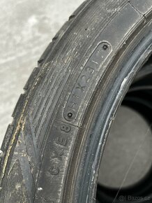 Zimní pneu 225/45 R19 96W, Toyo, vzorek 5 mm - 8