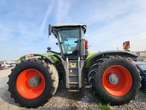 CLAAS XERION 3800 4X4 - 8