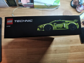 A55 LEGO Technic 42161 Lamborghini Huracan - 8