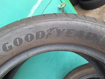 Prodám letní pneu 225/50/17 Bridgeston a Goodyear - 8