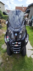 Prodám Piaggio MP3 250 IE stačí fidicák skupiny B - 8