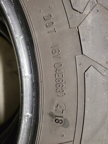 Zimní pneu Continental 205/75R16C 113/111R - 8