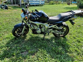 Yamaha FZ6N - 2004 - 8