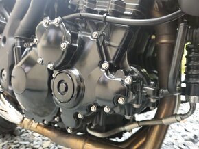 Triumph Speed Triple 1050 - 8