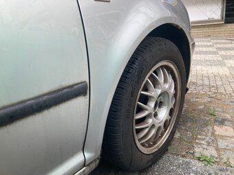 VW Golf 4 - rv. 2001 - 1.9 TDi - 8