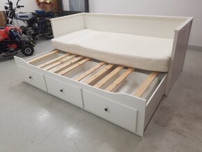 Postel Ikea Hemnes - 8