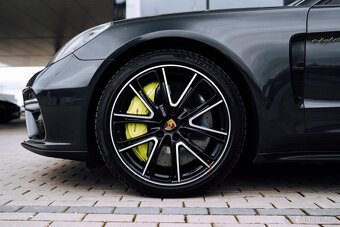 Porsche Panamera 4.0 Turbo S E-Hybrid - 8