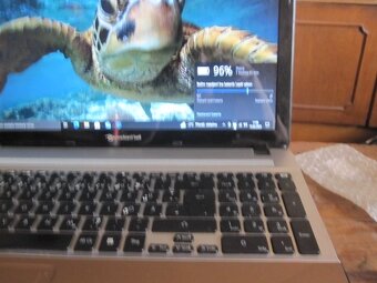 Packard Bell - 8