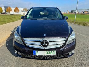 MERCEDES-BENZ B180 CDI //2014 168.000 KM NAVI KAMERA TAŽNÉ - 8