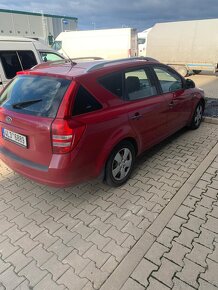 KIA CEED - 8