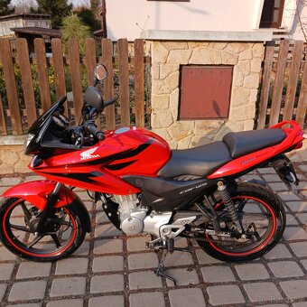 Honda CBF  125 - 8