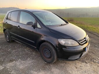 Volkswagen Golf Plus 1.4i najeto pouze 133526km - 8