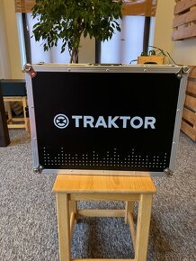 Native Instruments Traktor Kontrol S4 MK2+kufr - 8