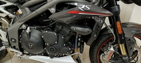 Triumph Speed Triple RS - 8