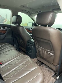 Infiniti FX 37 4x4 - 8