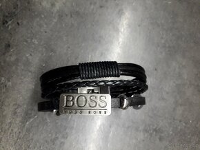 Hugo Boss černý pánský náramek kožený značkový 21,5 cm - 8