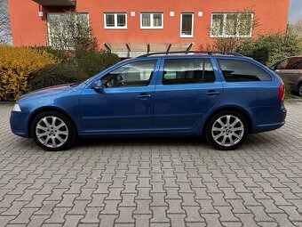 Škoda Octavia 2.0 TDi RS 125kW Xenony Tažné Kůže Tempomat - 8