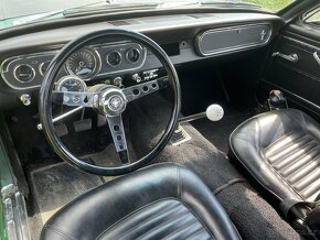 FORD Mustang 1965 coupe V8 Manual 302 - 8