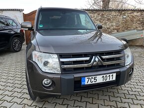 Mitsubishi Pajero 3,2 DI-D, 147 kW + letní sada kol - 8