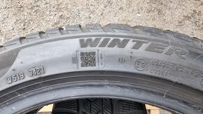 Zimní pneu 225/45/18 Pirelli Run Flat - 8