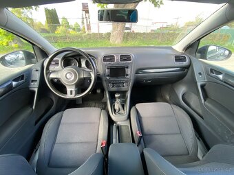 VW Golf 1.6 MPi Senzory,ALU,VýhřevSed - 8