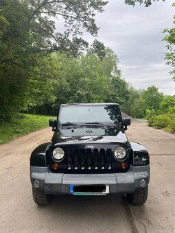 Jeep Wrangler sahara 3.8 - 8