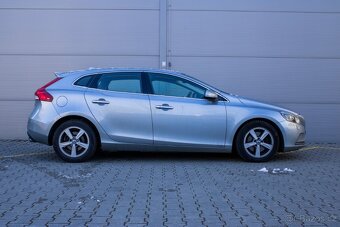 Volvo V40 - 8