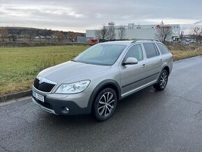 Škoda Octavia Scout, 1.8 TSI 118kW, CZ TOP - 8