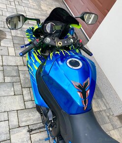 Suzuki GSX-R 1000 - 8