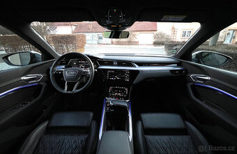 Audi e-tron, S370kW Quattro,B&O,HUD,12/2021 - 8