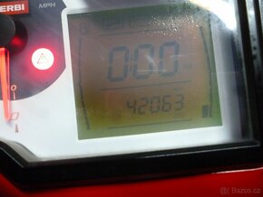 Aprilia Sportcity 125. Rok 2008. Najeto 42063km. - 8